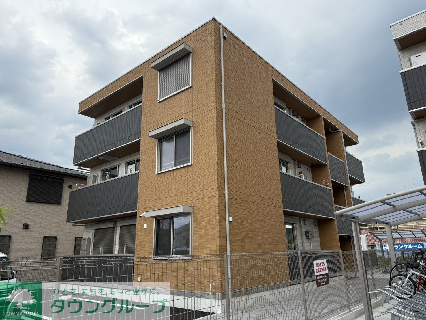 Dフラット東平山　B棟の物件外観写真