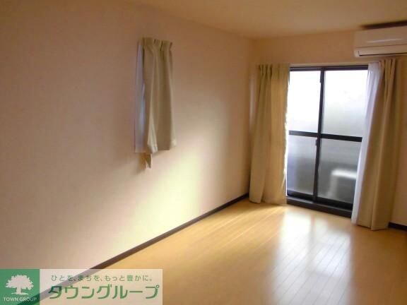 レオネクストスィングアイランドの物件内観写真