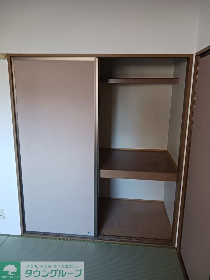 クレスト・コートの物件内観写真