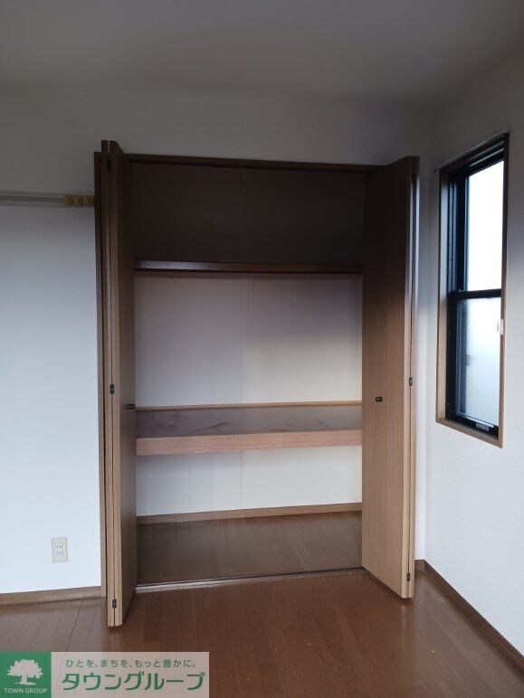 クレスト・コートの物件内観写真