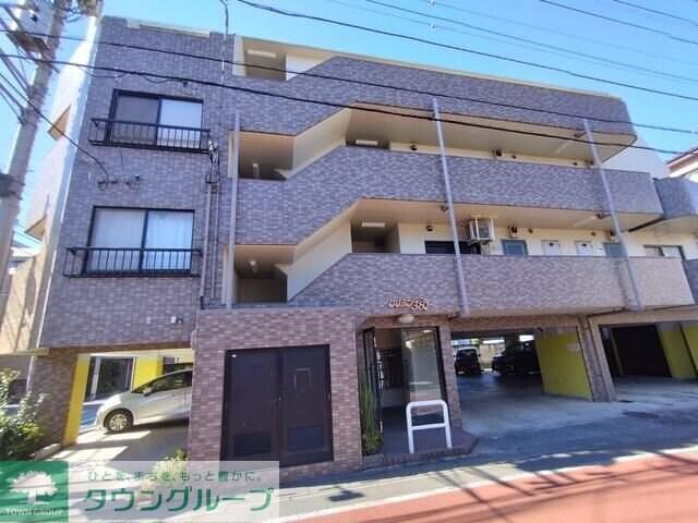 クリヨン３８の物件外観写真