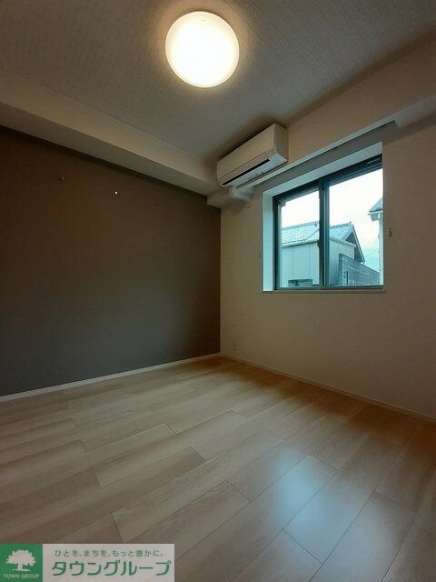 シュトラールの物件内観写真