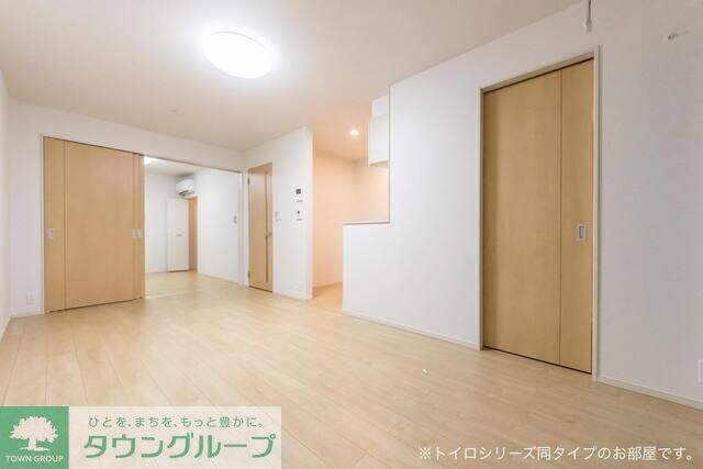 ラ・シモーヌ・メゾン　ＭＨの物件内観写真