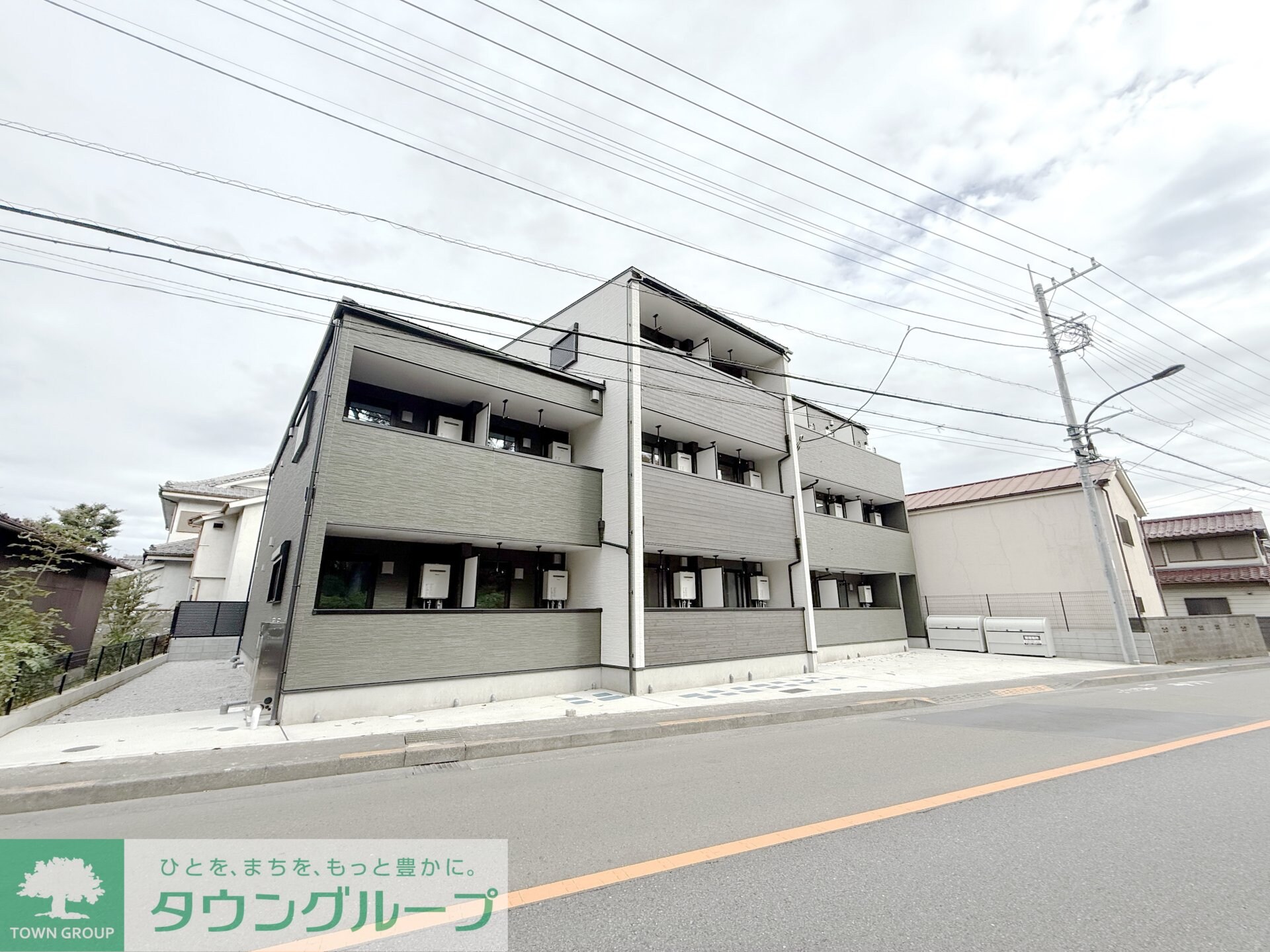 MELDIA福生IIIの物件外観写真