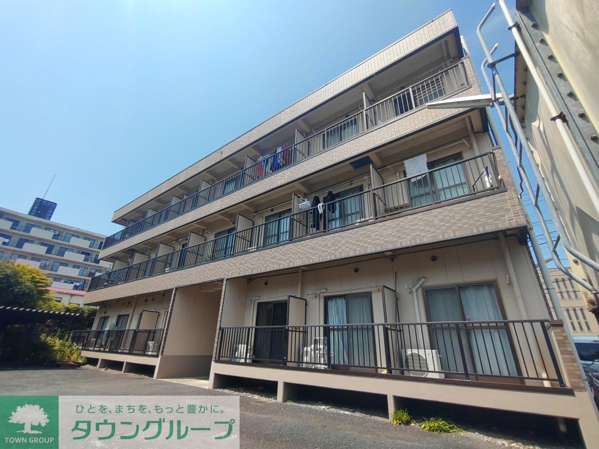 セントラルコーポクロッカス館の物件外観写真