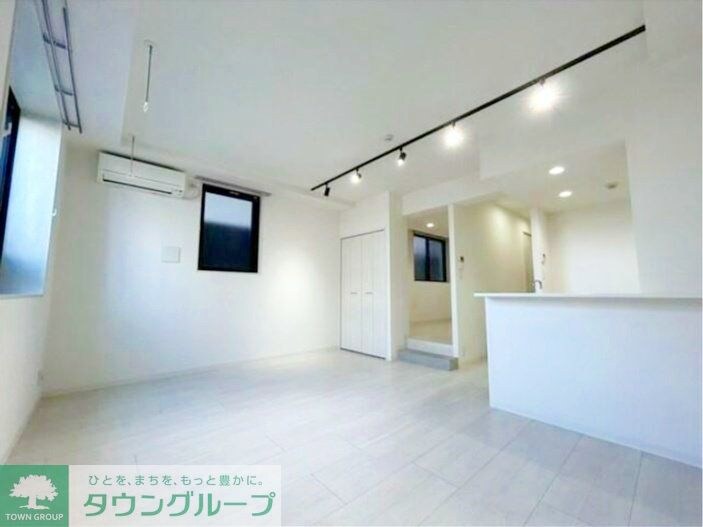 ＬＩＶＡＲＴ　　ＳＥＡＳＯＮ南台の物件内観写真