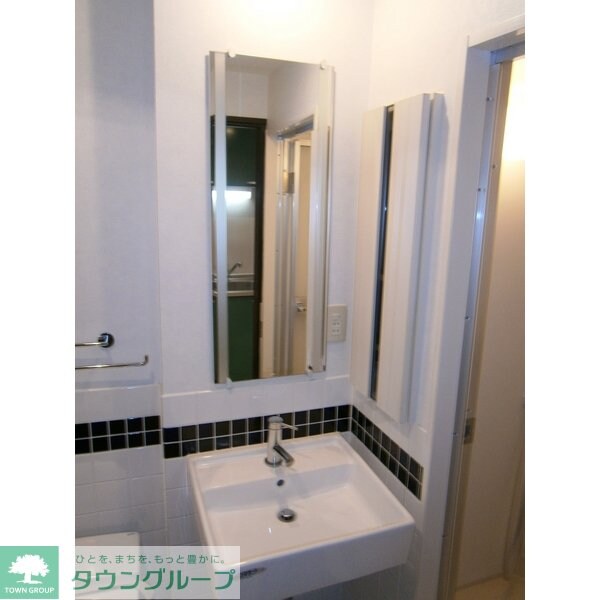 セカンド調布の物件内観写真