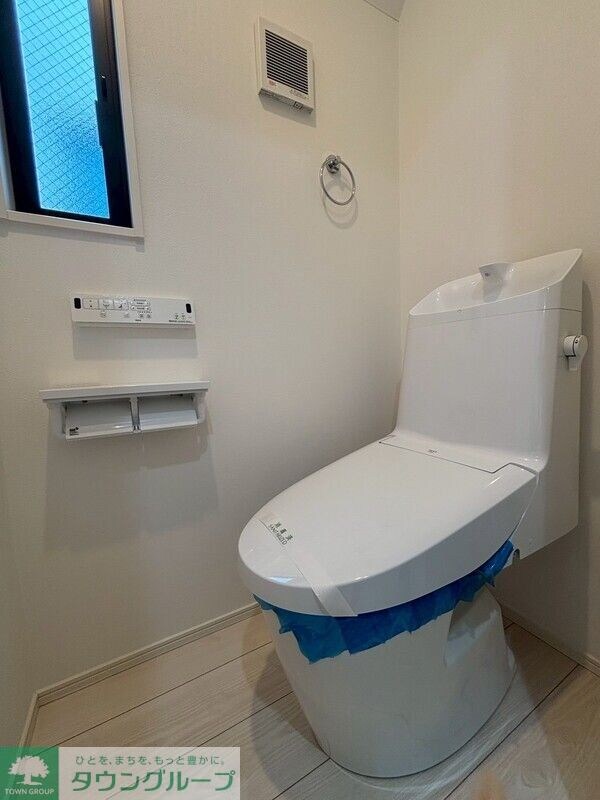 府中市美好町一丁目戸建の物件内観写真