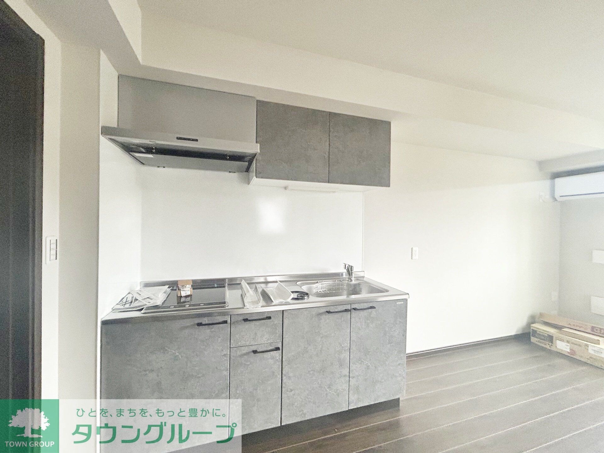 フェリーチェＭＩＹＡＢＩの物件内観写真