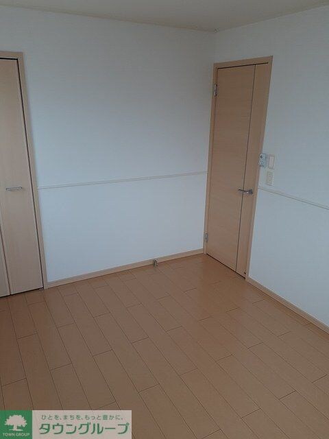 ジュネス・クラールの物件内観写真