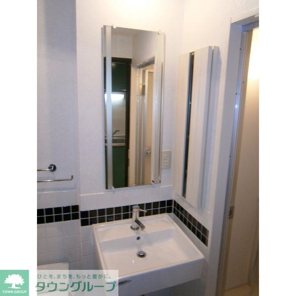 セカンド調布の物件内観写真