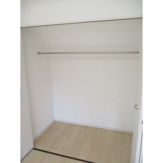 天神町２丁目貸家２号棟の物件内観写真