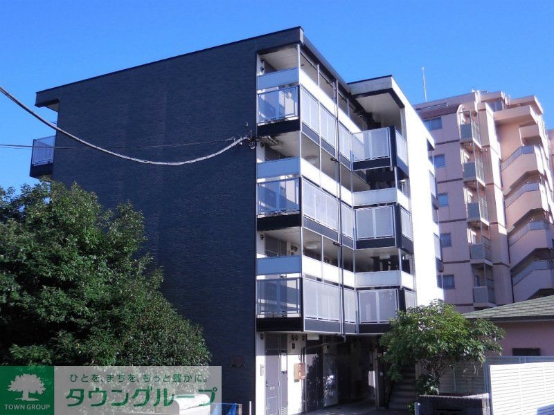 レオパレスマウンフィールの物件外観写真