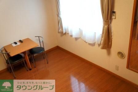 レオパレスグリーンハウスVの物件内観写真