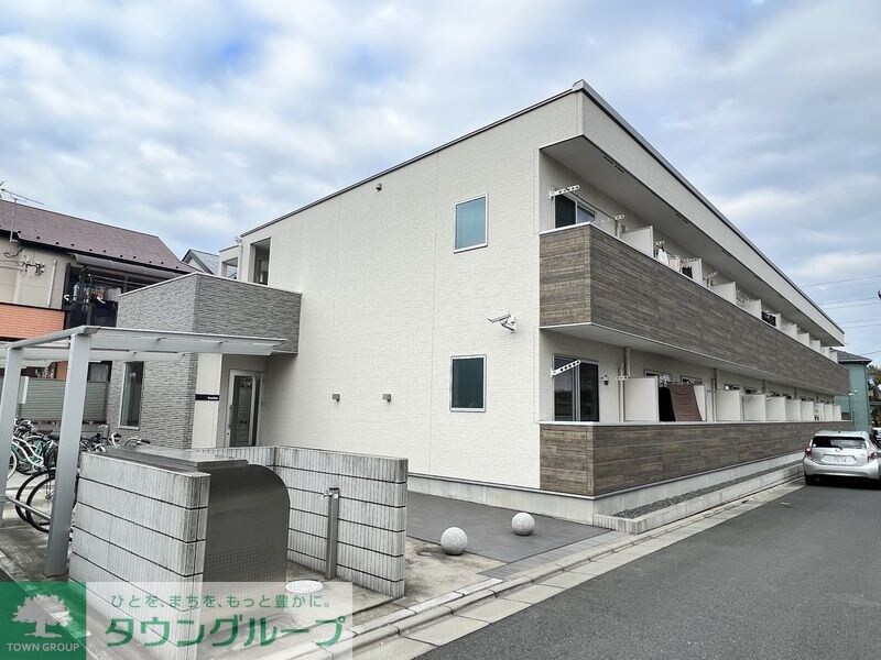 ペルシーモの物件外観写真