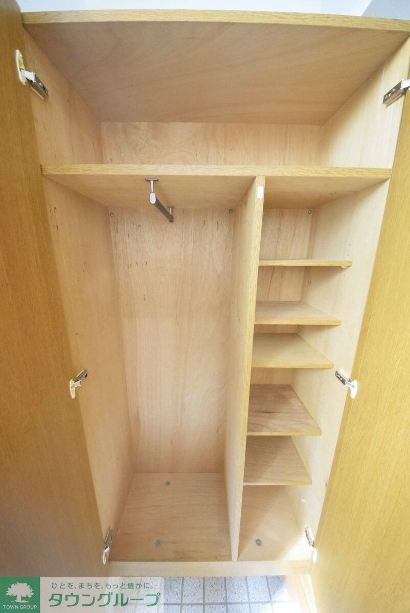 戸倉2丁目貸家の物件内観写真