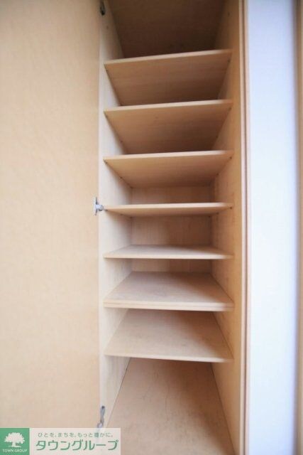 ガーデンクレスト１７１４の物件内観写真