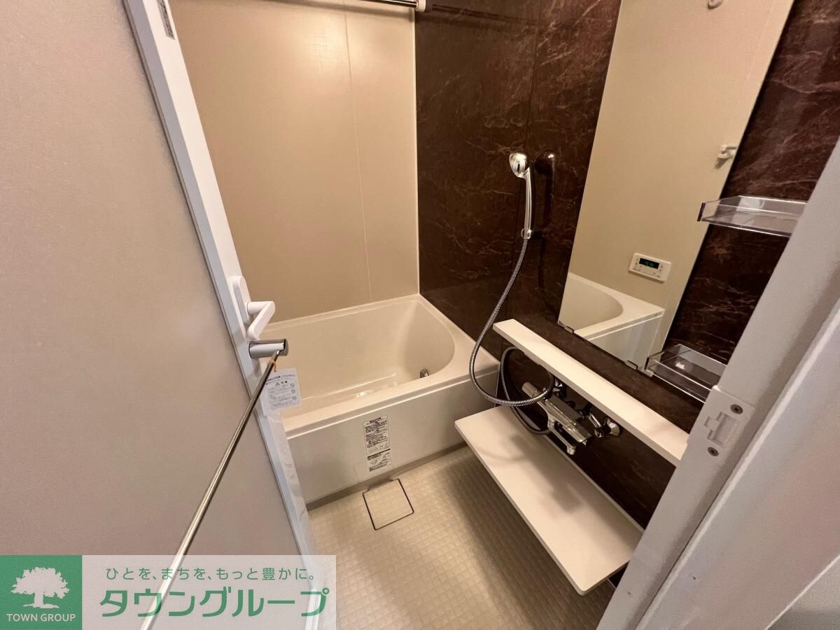 グランドレジデンス三鷹の物件内観写真