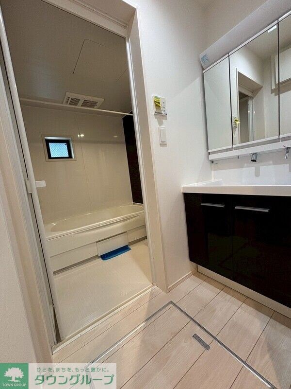 府中市美好町一丁目戸建の物件内観写真