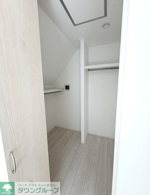 府中市美好町一丁目戸建の物件内観写真