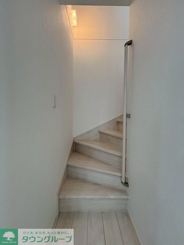 府中市美好町一丁目戸建の物件内観写真