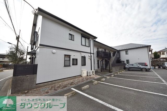 ロイヤルパークハウス大泉の物件外観写真