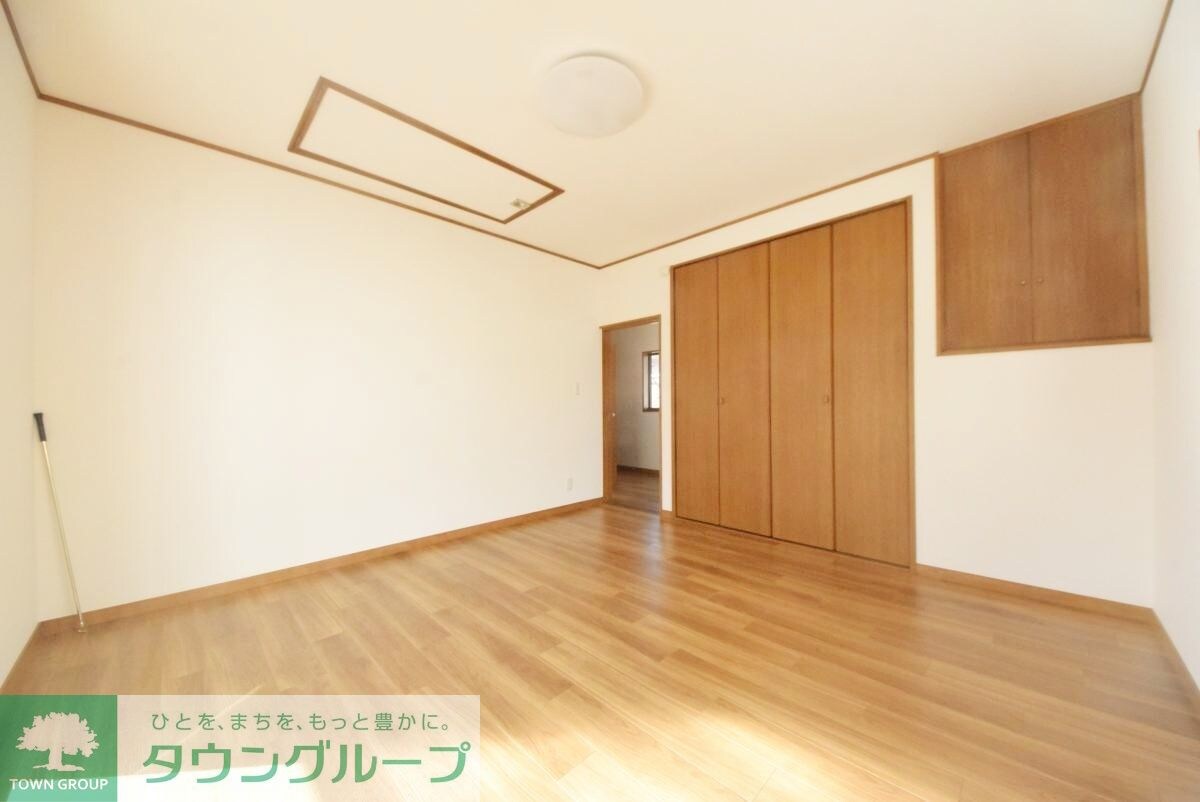 戸倉2丁目貸家の物件内観写真