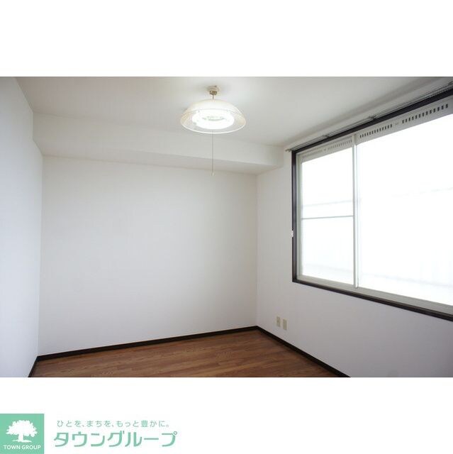 セントラルパディの物件内観写真