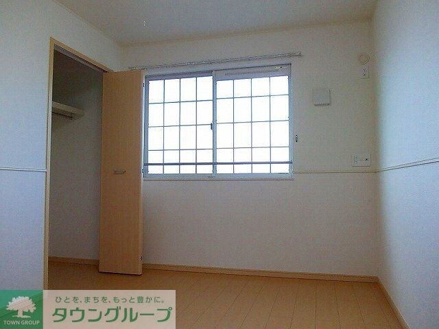 ジュネス・クラールの物件内観写真