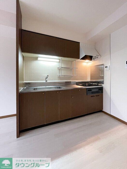 シャイニーヒルの物件内観写真