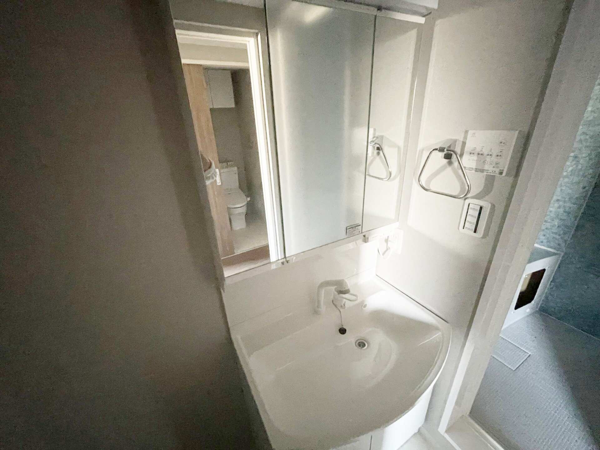 あやめ荘の物件内観写真