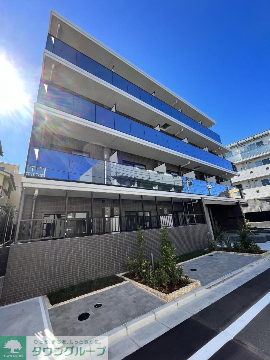 クレヴィスタ氷川台の物件外観写真