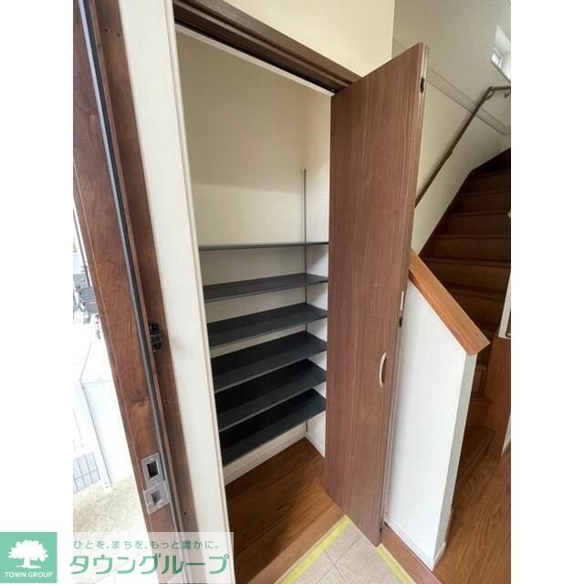 大泉町４丁目貸家の物件内観写真