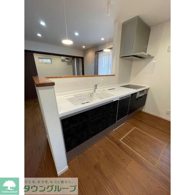 大泉町４丁目貸家の物件内観写真