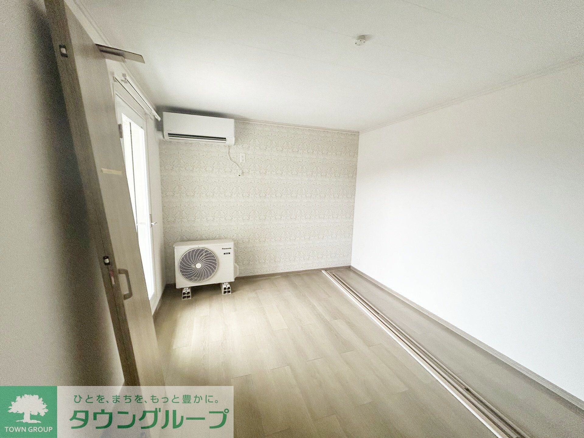 フェリーチェＭＩＹＡＢＩの物件内観写真