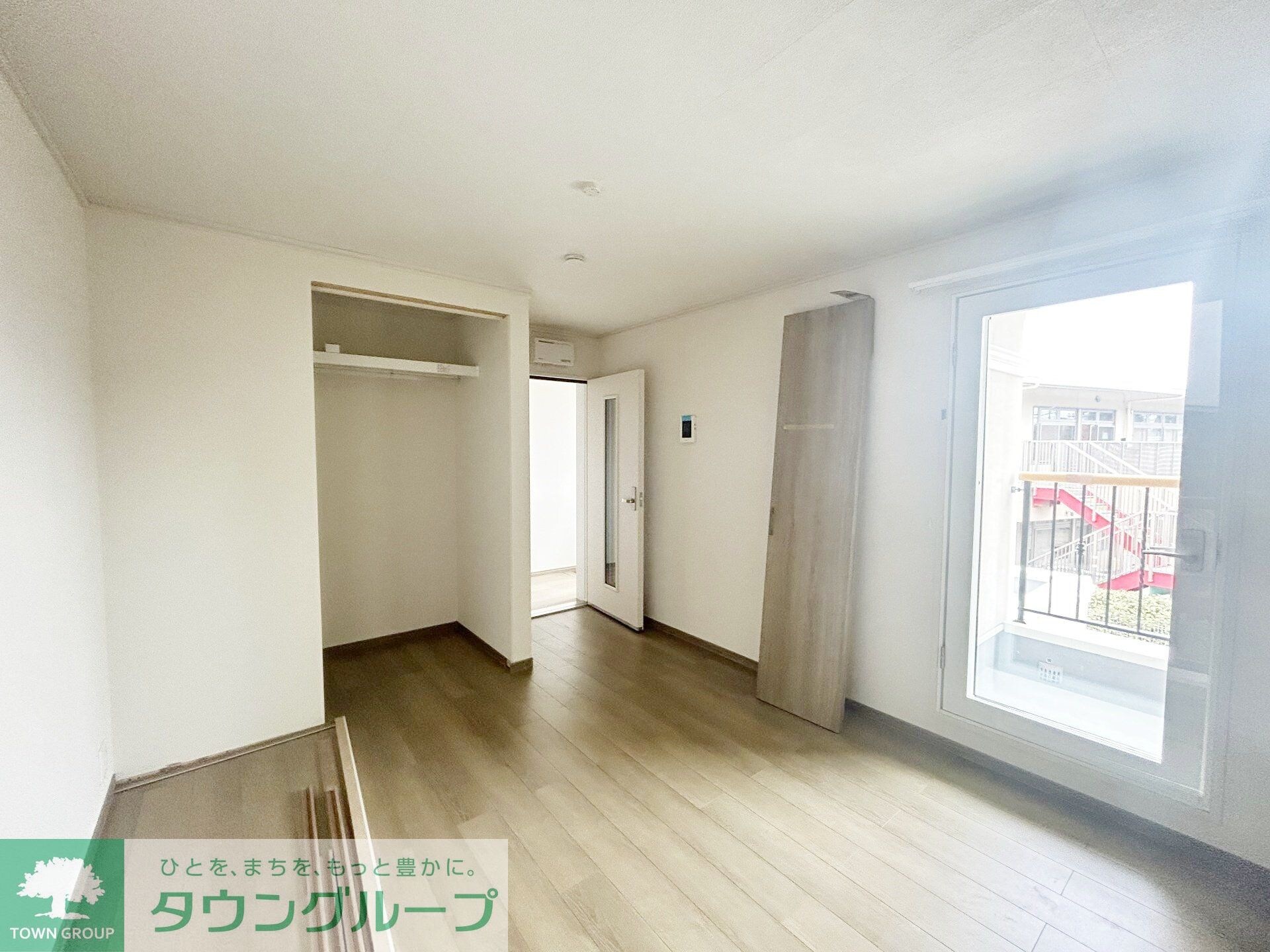 フェリーチェＭＩＹＡＢＩの物件内観写真