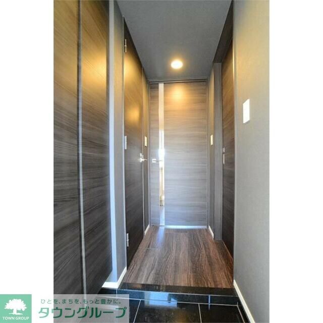 グランドコンシェルジュ氷川台の物件内観写真