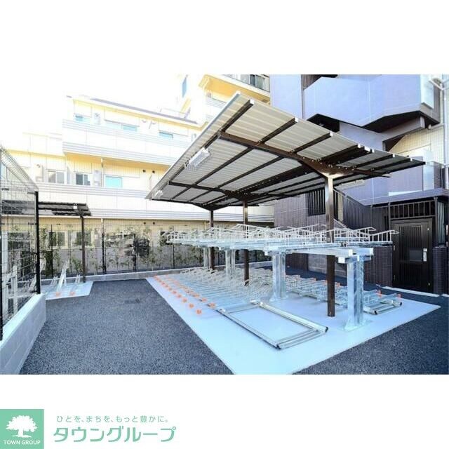 グランドコンシェルジュ氷川台の物件内観写真