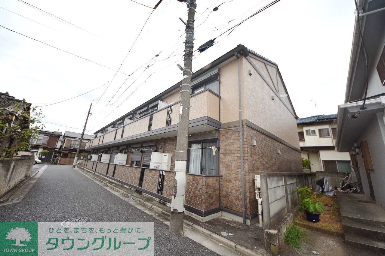 プランドールパレスの物件外観写真