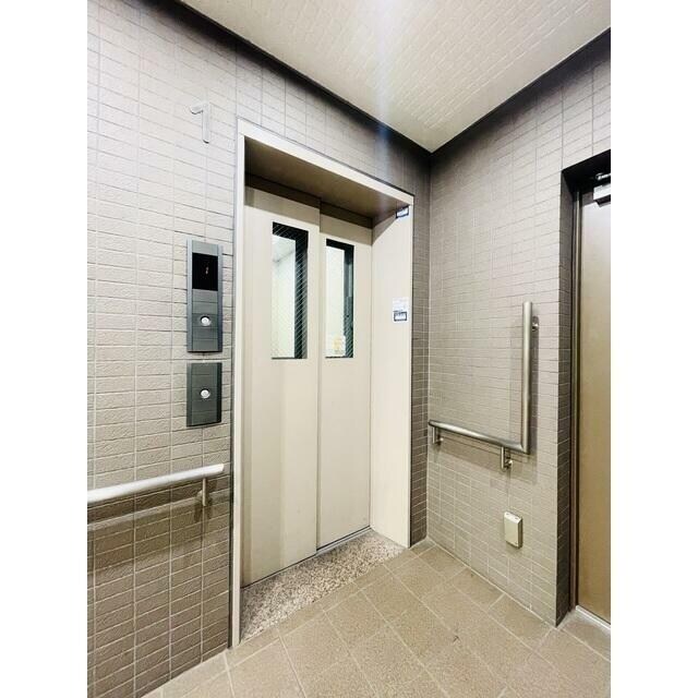 アザレアベニュー関根の物件内観写真