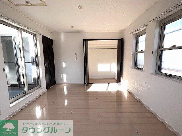 宮前３丁目貸家の物件内観写真