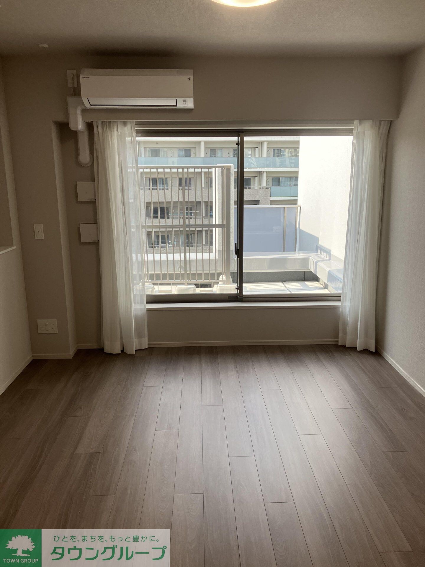 クレストコート中野富士見町の物件内観写真