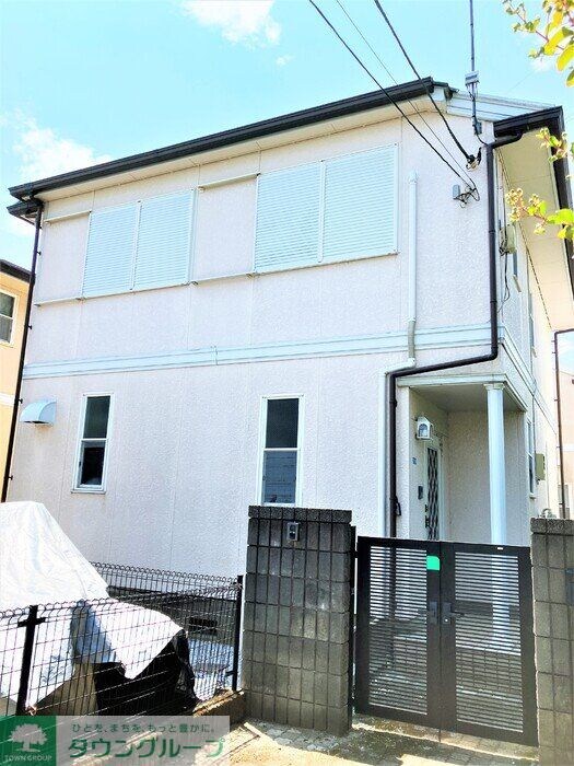 滝山タウンハウスの物件外観写真