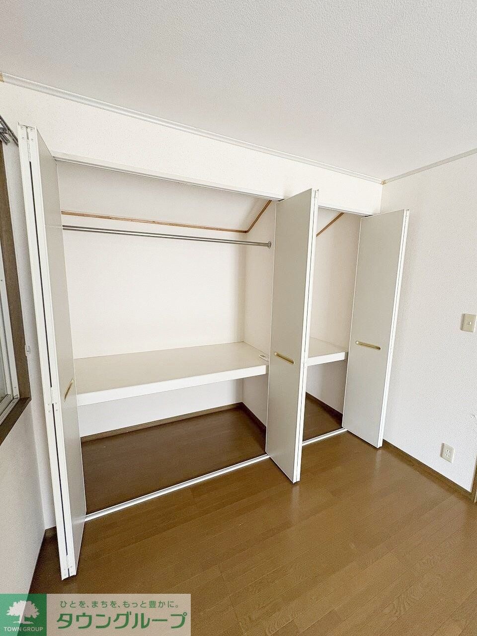 滝山タウンハウスの物件内観写真