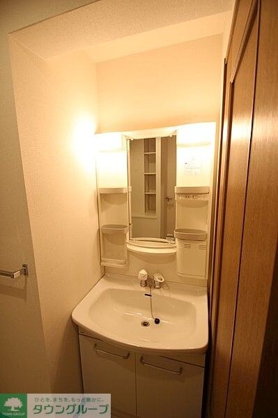 すずらんマンションの物件内観写真