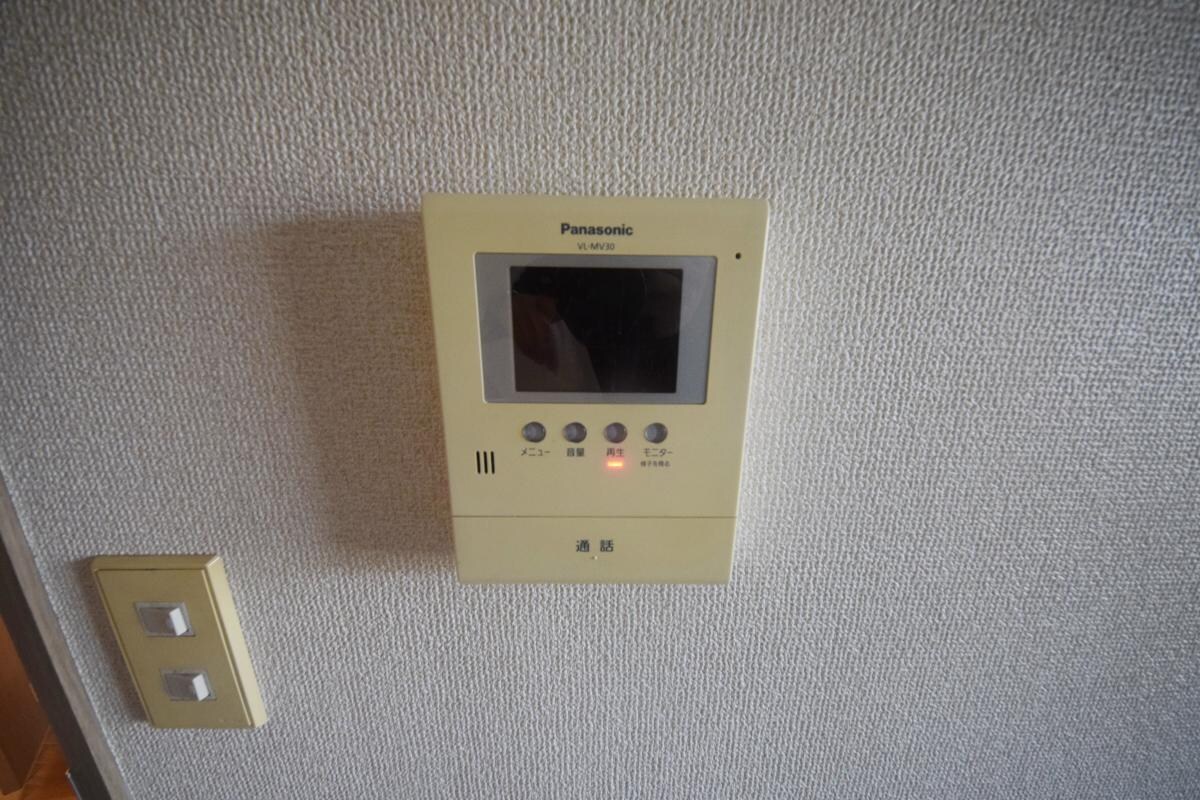 ブリージングタウン百草園の物件内観写真