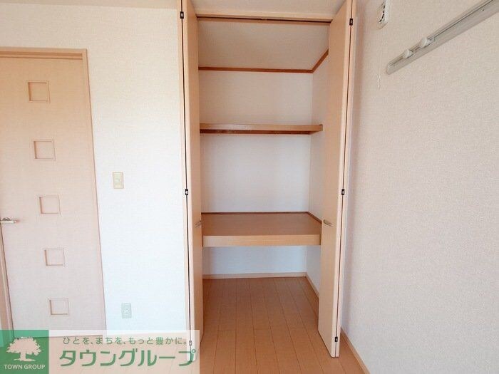 フェニックスＡの物件内観写真