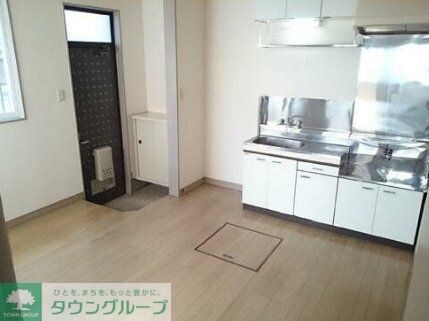 テラス草花２の物件内観写真