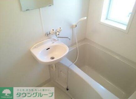 テラス草花２の物件内観写真