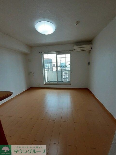 ルミエールIの物件内観写真